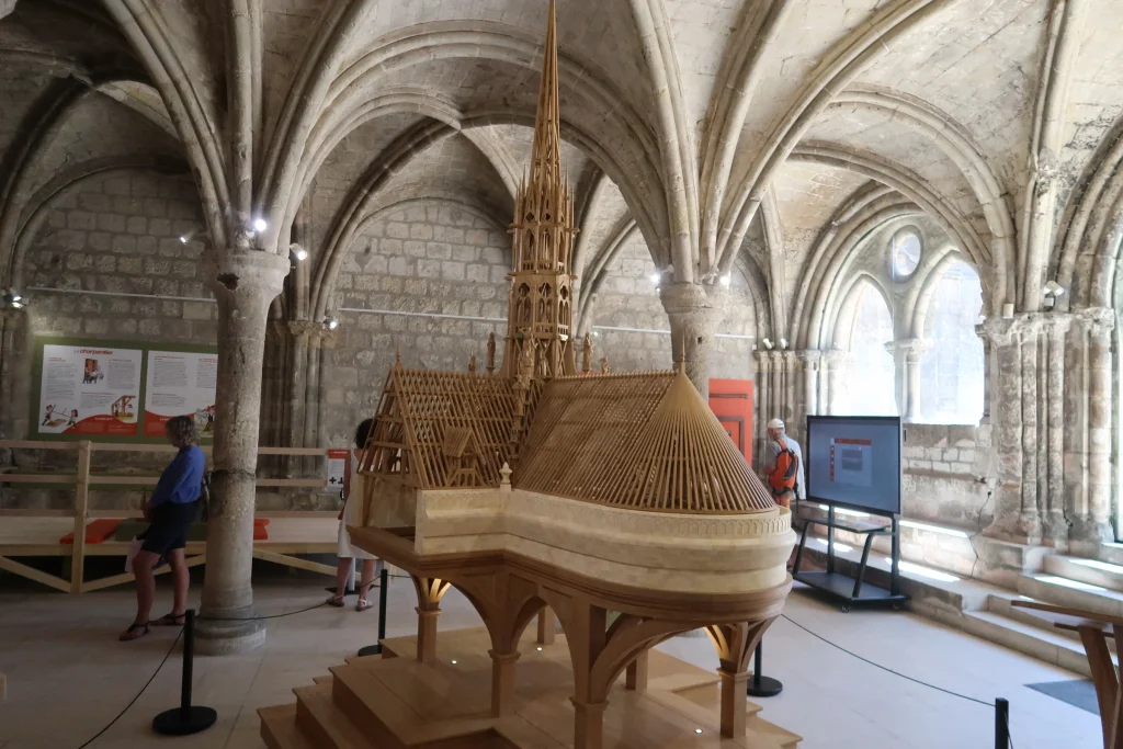 activité touristique ou culturelle au Mans. 